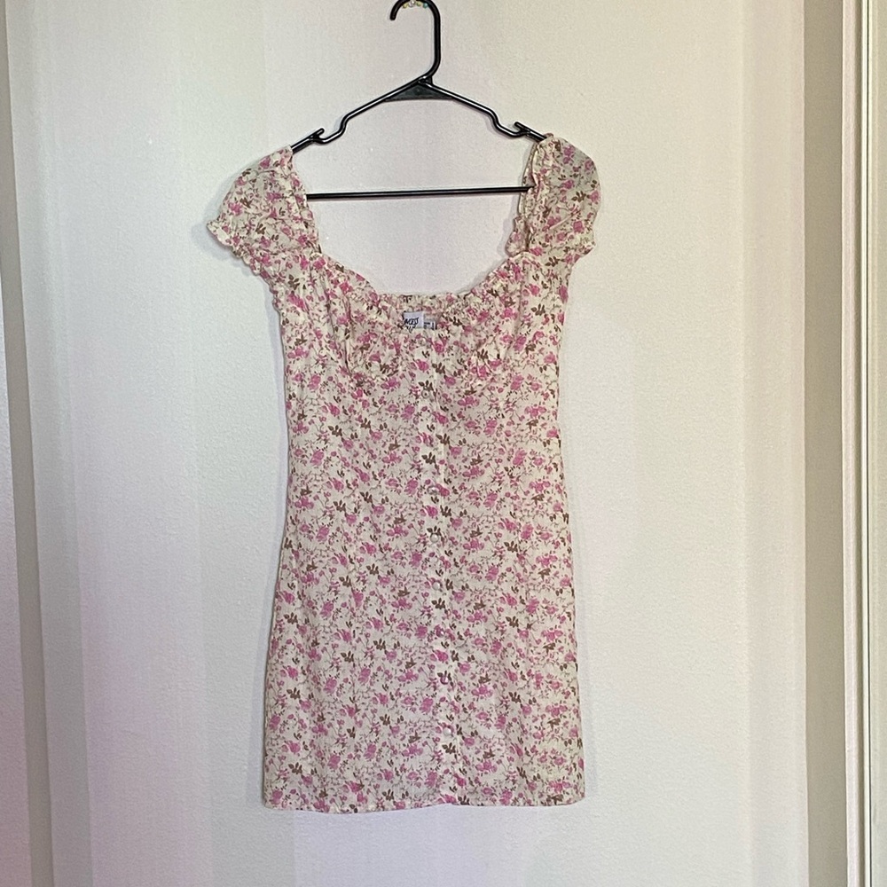 Princess Polly pink floral dress with puffy sleeves
